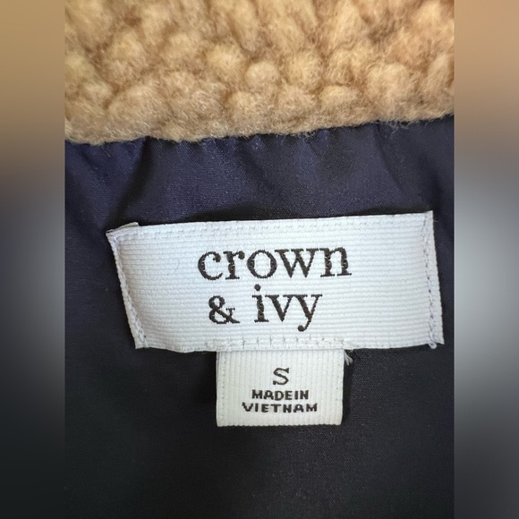Crown & Ivy Women’s Vest Brown Tan‎ Fleece Full Zip  Pockets SZ Small - Picture 6 of 8